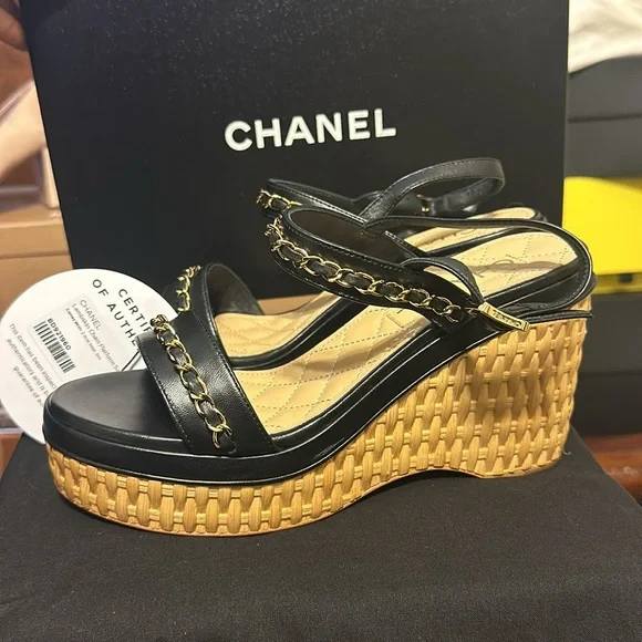 CHANEL | Shoes | 220 Chanel Interlocking Cc Logo Slingback